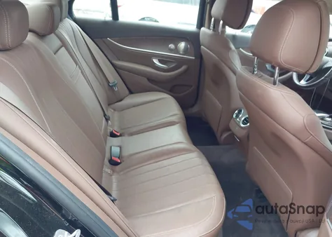 2017 Mercedes-Benz E 300 из США, поврежденный, VIN WDDZF4JB1HA216433